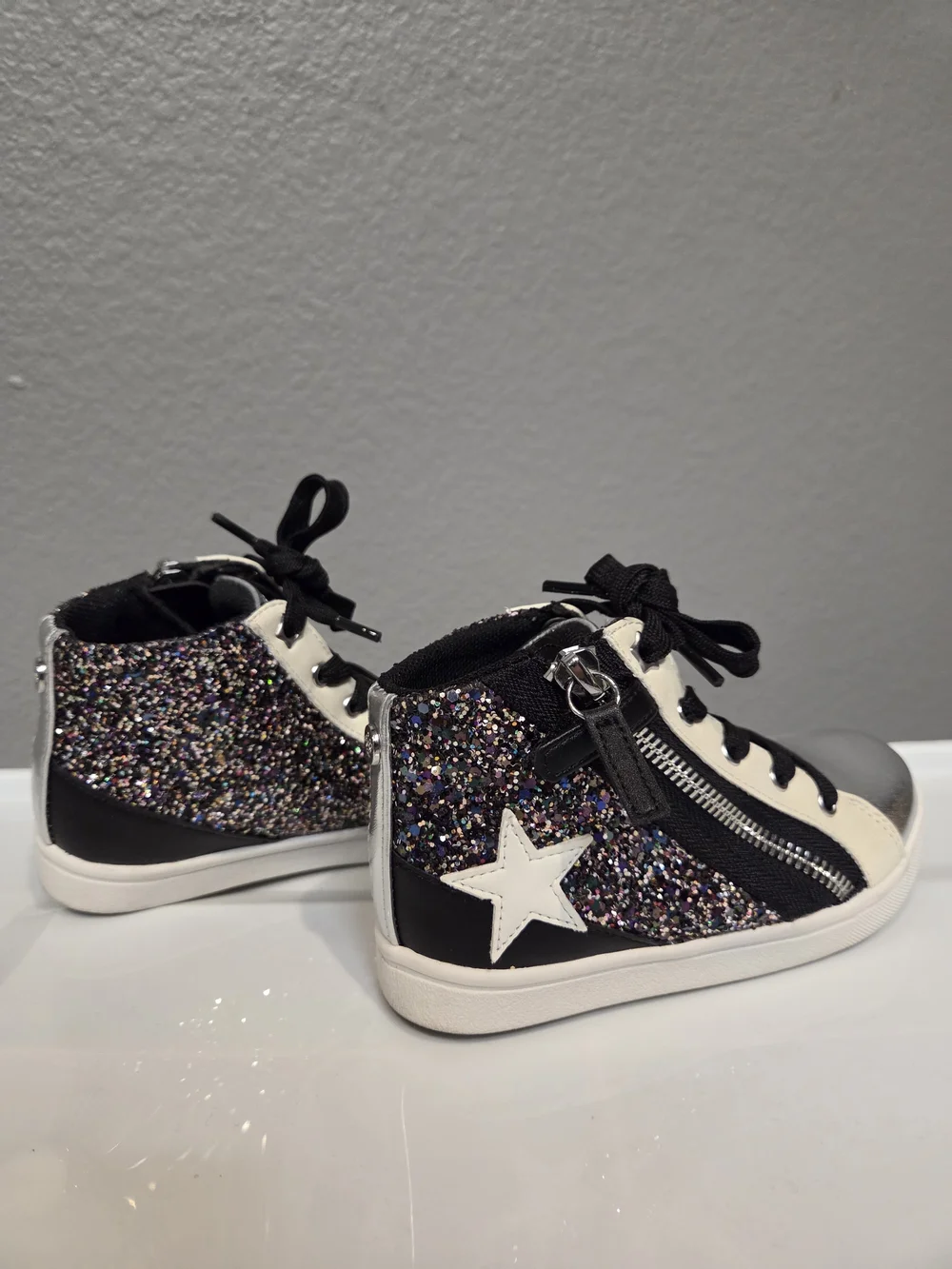 Nina Kids Glitter High-Top Boots in Silver, Black and White